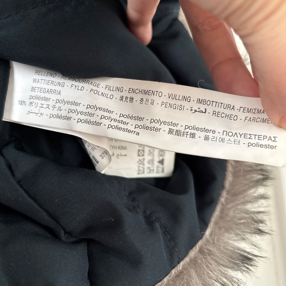 Zara kids furry vest, petite, 152cm, size 11/12 - Picture 2 of 3